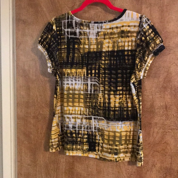 Worthington Top - Picture 2 of 5